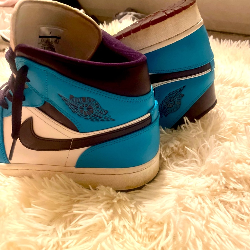 Air Jordan’s retro 1 size 10.5